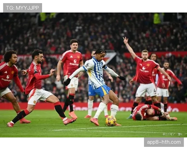 实时统计:曼城vs利物浦,前30分钟比赛净时间因频繁犯规中断而偏低