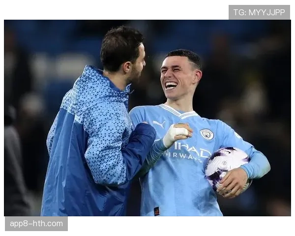 曼城4-1大胜利兹联，福登完成帽子戏法